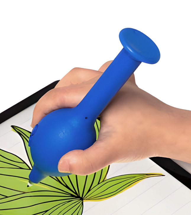 A user sketches on a Surface Go while holding a medium Smooth Bulb Pen Grip with buttons, paired with a Disc-shaped tail cap.